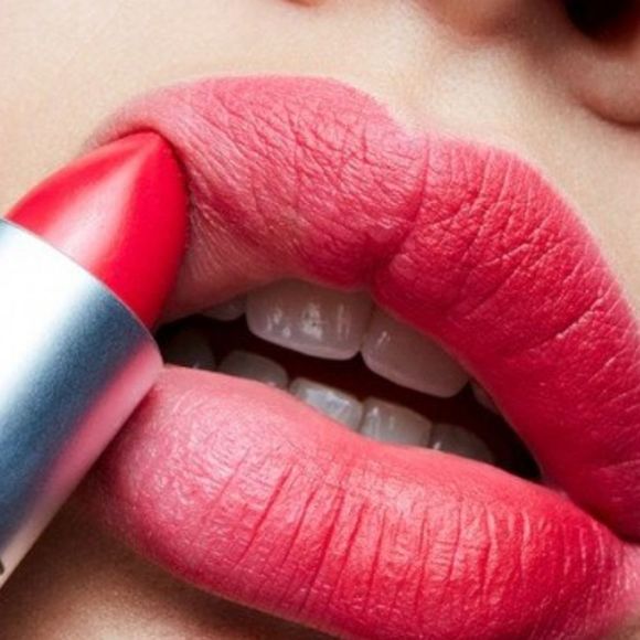 Mac Cosmetics Mini Mac Matte Lipstick - Picture 5 of 8